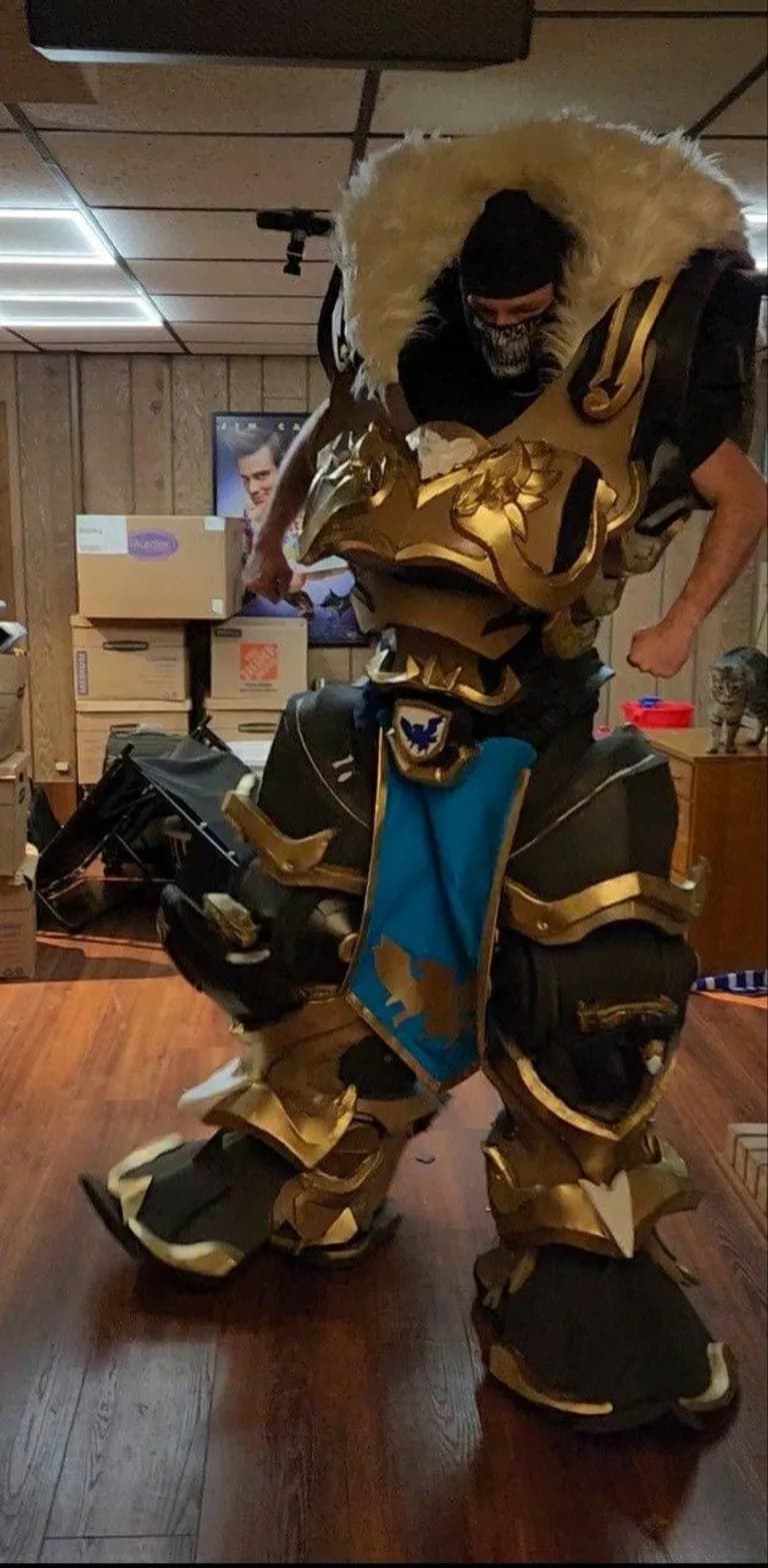  breastplate aegis egis cuirass shield buckler mask-0