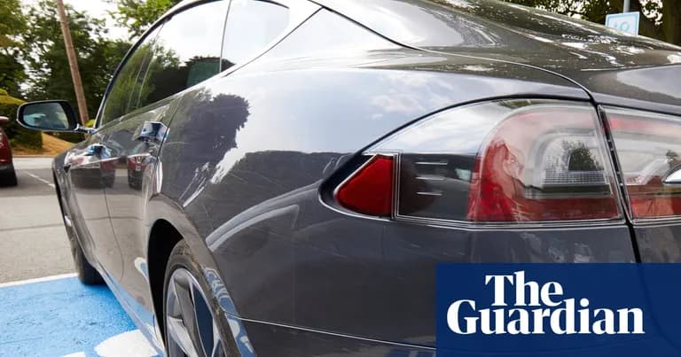  car wheel convertible sports car sport car beach wagon station wagon wagon estate car beach waggon station waggon waggon-0