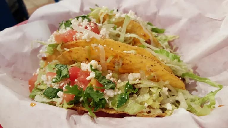  burrito guacamole plate hotdog hot dog red hot-0
